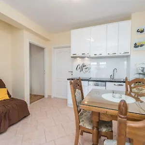 https://villa-zdenka.hotelinzadar.com
